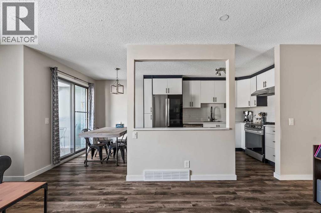 617 Albert Street Se, Airdrie, Alberta  T4B 1G7 - Photo 7 - A2278986