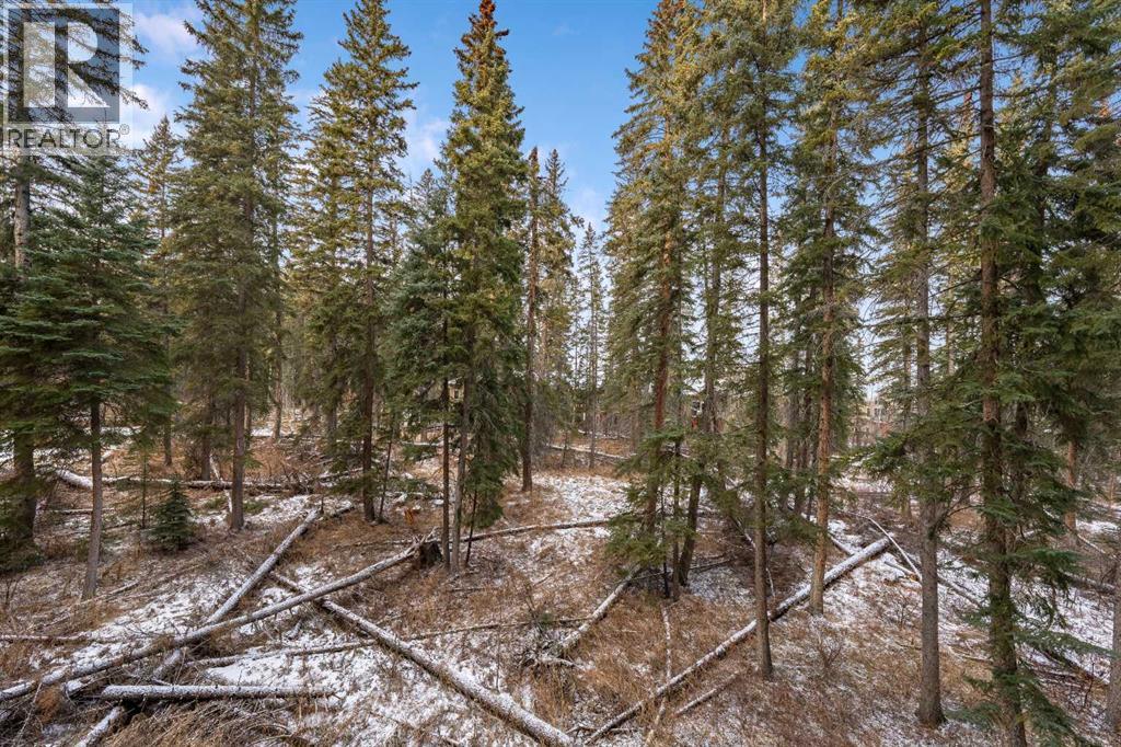 206, 10 Discovery Ridge Close Sw, Calgary, Alberta  T3H 5X3 - Photo 1 - A2279288