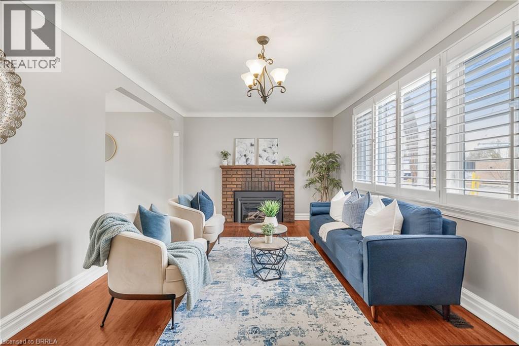 52 Charing Cross Street, Brantford, Ontario  N3R 2H3 - Photo 4 - 40802739