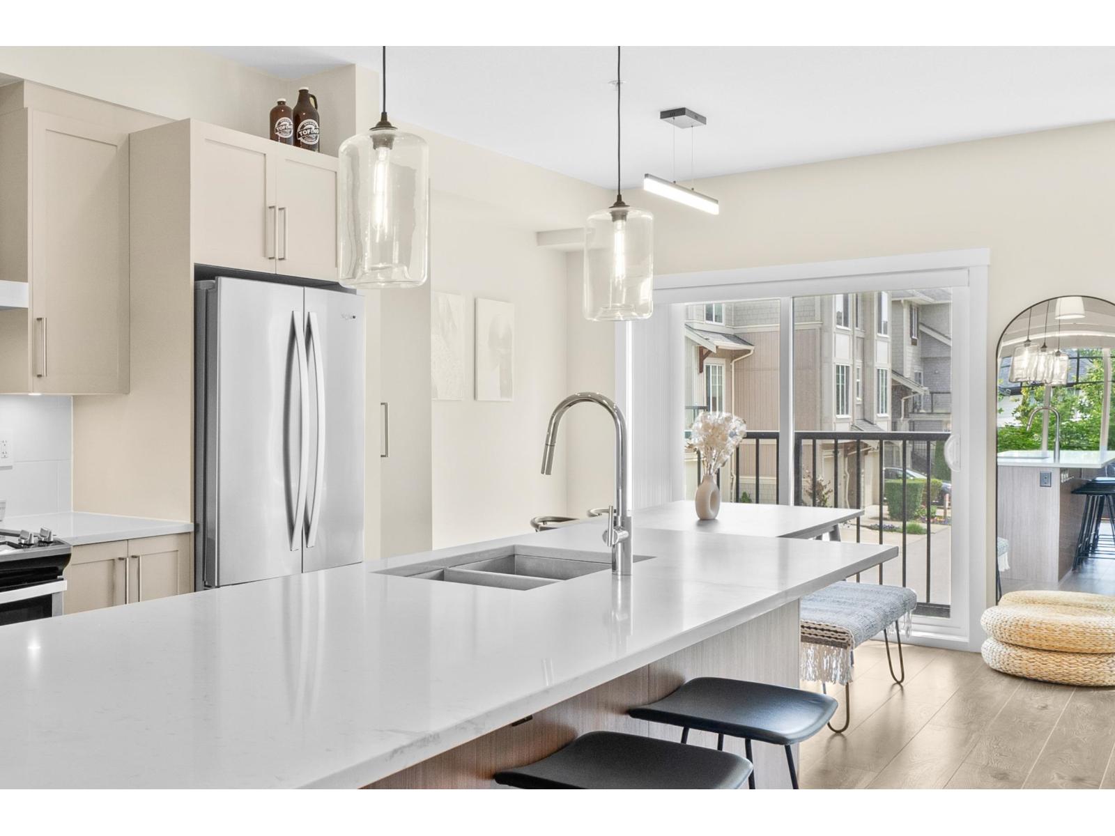 61 20498 82 Avenue, Langley, British Columbia  V2Y 0V1 - Photo 3 - R3086179