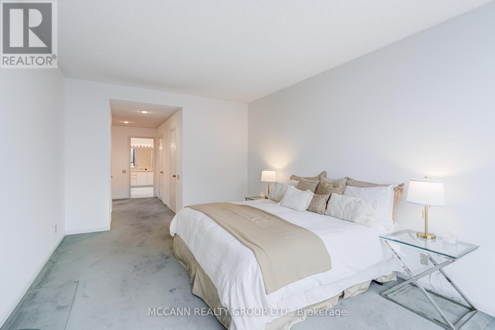 901 - 2900 Yonge Street, Toronto, Ontario  M4N 3N8 - Photo 30 - C12754606