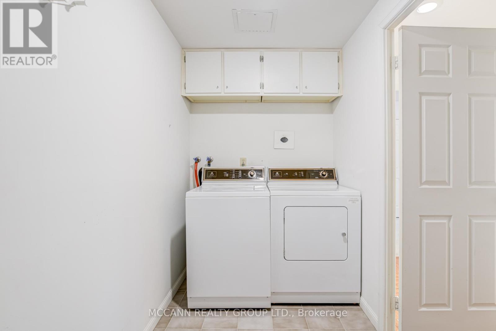 901 - 2900 Yonge Street, Toronto, Ontario  M4N 3N8 - Photo 39 - C12754606