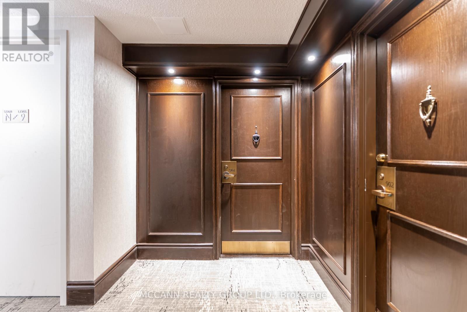 901 - 2900 Yonge Street, Toronto, Ontario  M4N 3N8 - Photo 5 - C12754606