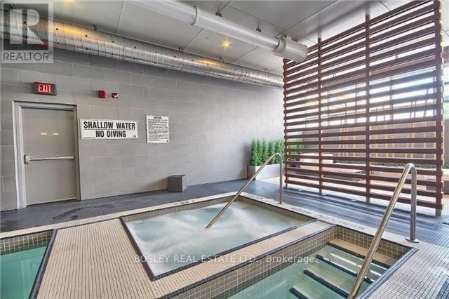 841 - 15 Iceboat Terrace, Toronto, Ontario  M5V 4A5 - Photo 10 - C12754696