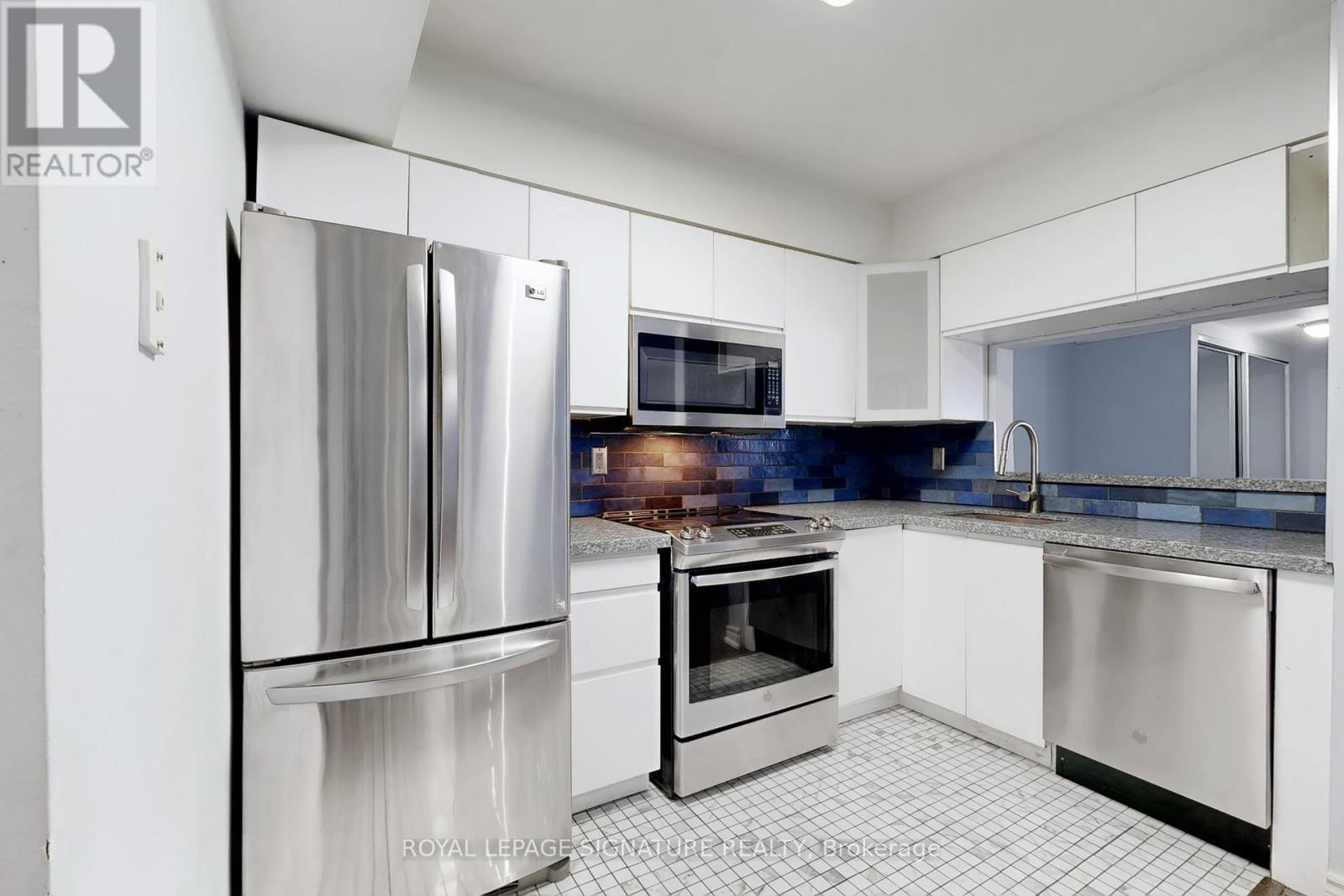 1563 - 5 Everson Drive, Toronto, Ontario  M2N 7C3 - Photo 14 - C12754788