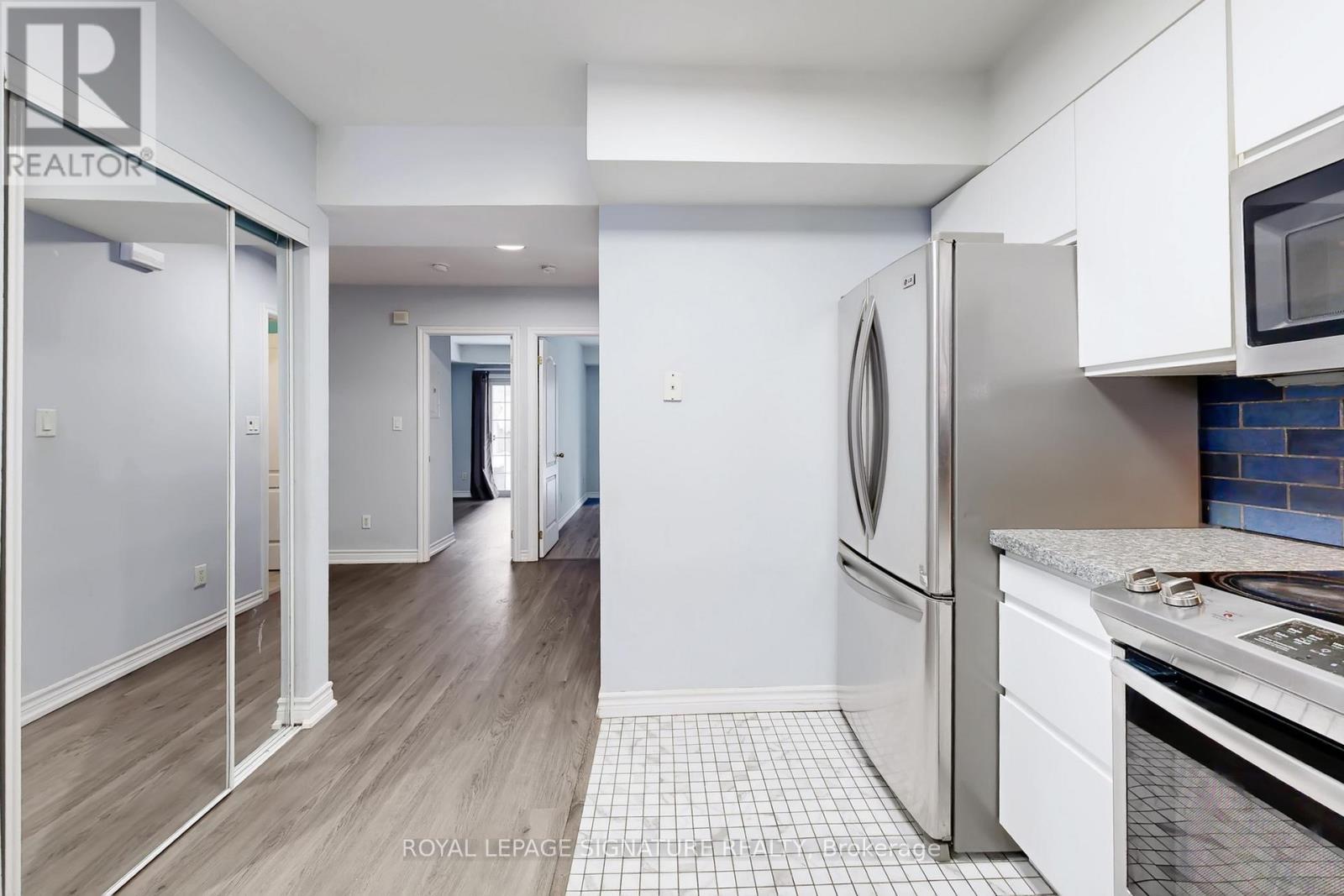 1563 - 5 Everson Drive, Toronto, Ontario  M2N 7C3 - Photo 16 - C12754788