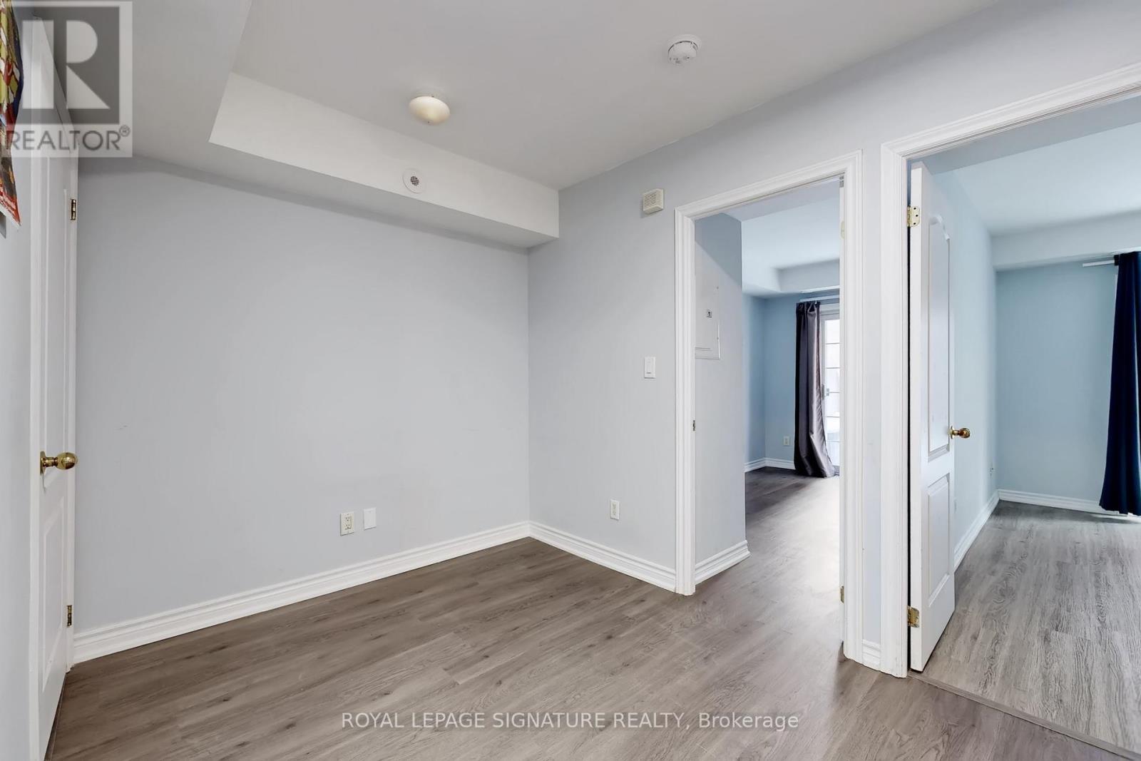 1563 - 5 Everson Drive, Toronto, Ontario  M2N 7C3 - Photo 18 - C12754788