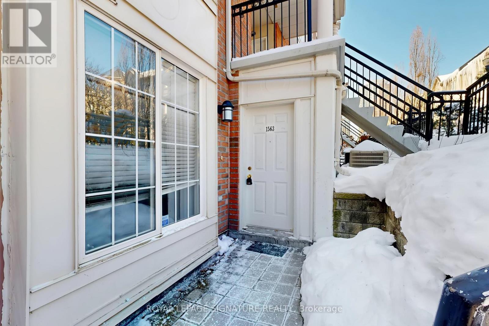 1563 - 5 Everson Drive, Toronto, Ontario  M2N 7C3 - Photo 2 - C12754788