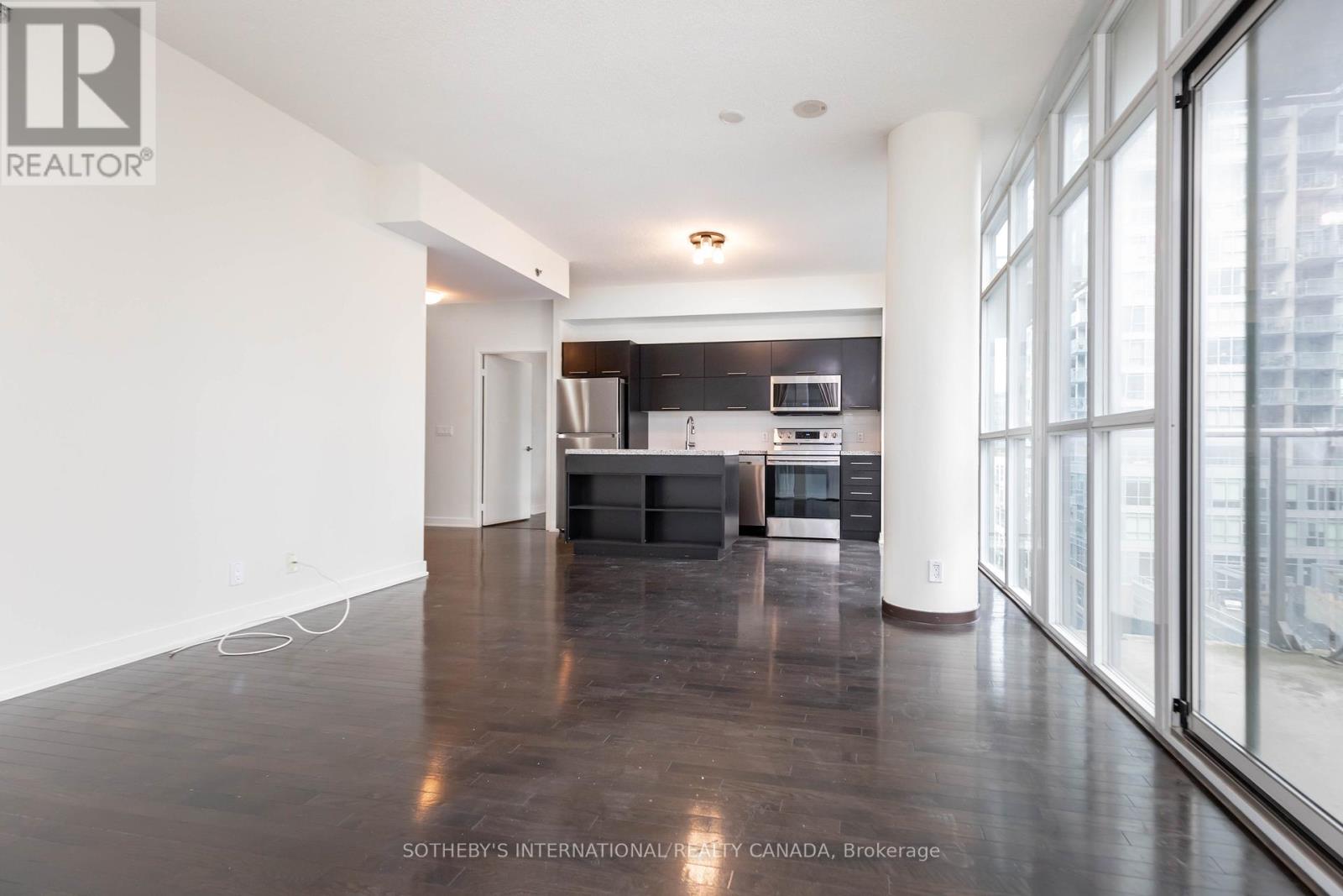 1117 - 21 NELSON STREET, Toronto, Ontario