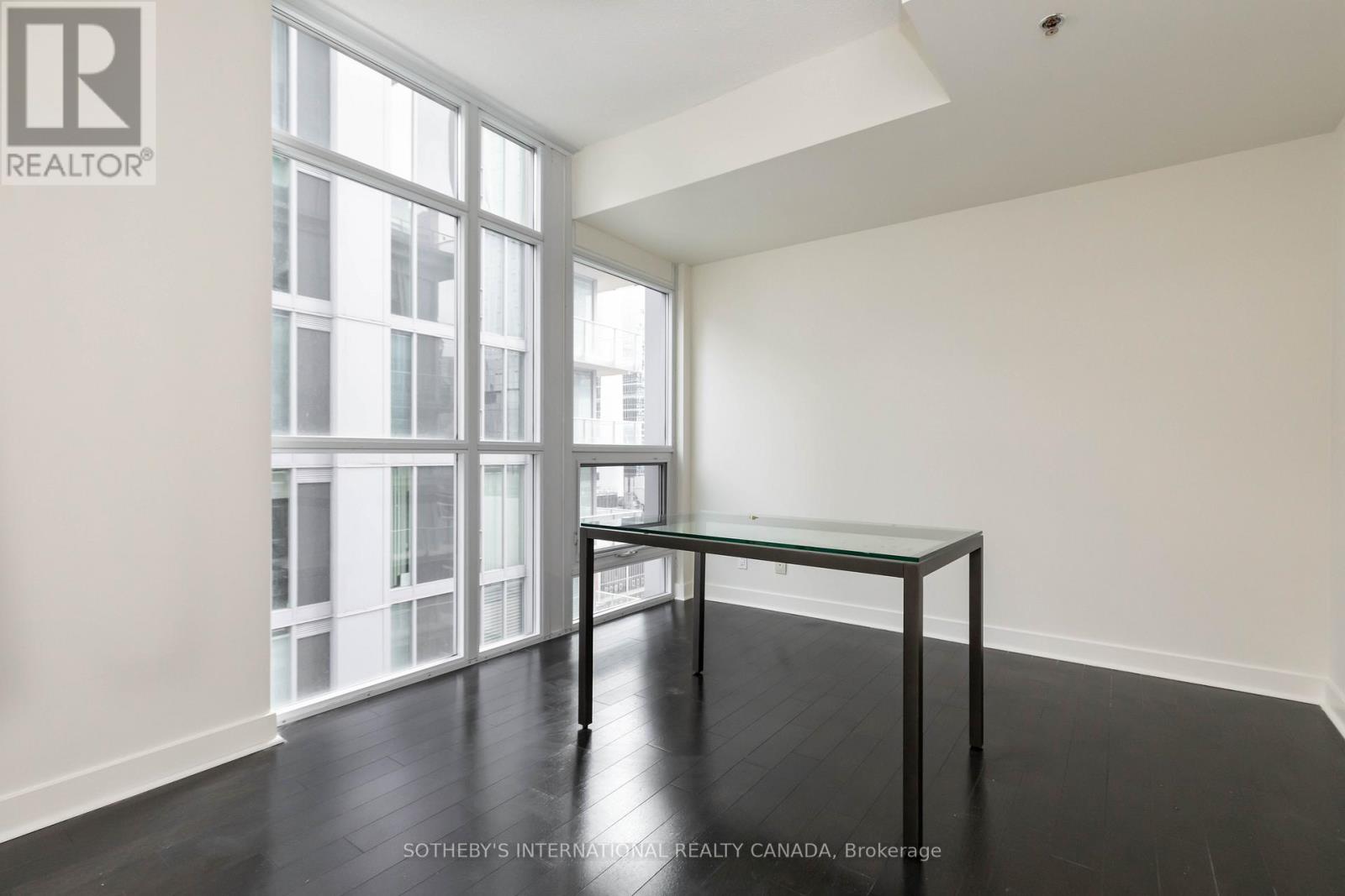 1117 - 21 Nelson Street, Toronto, Ontario  M5V 1T8 - Photo 17 - C12754792