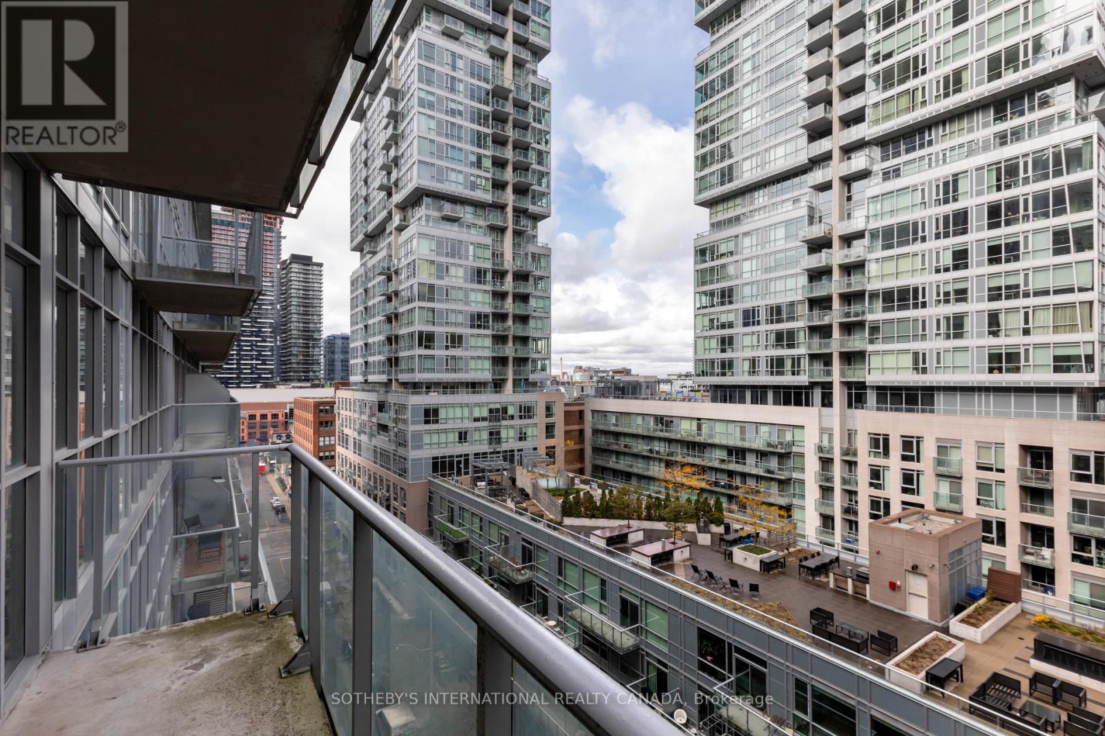 1117 - 21 Nelson Street, Toronto, Ontario  M5V 1T8 - Photo 32 - C12754792