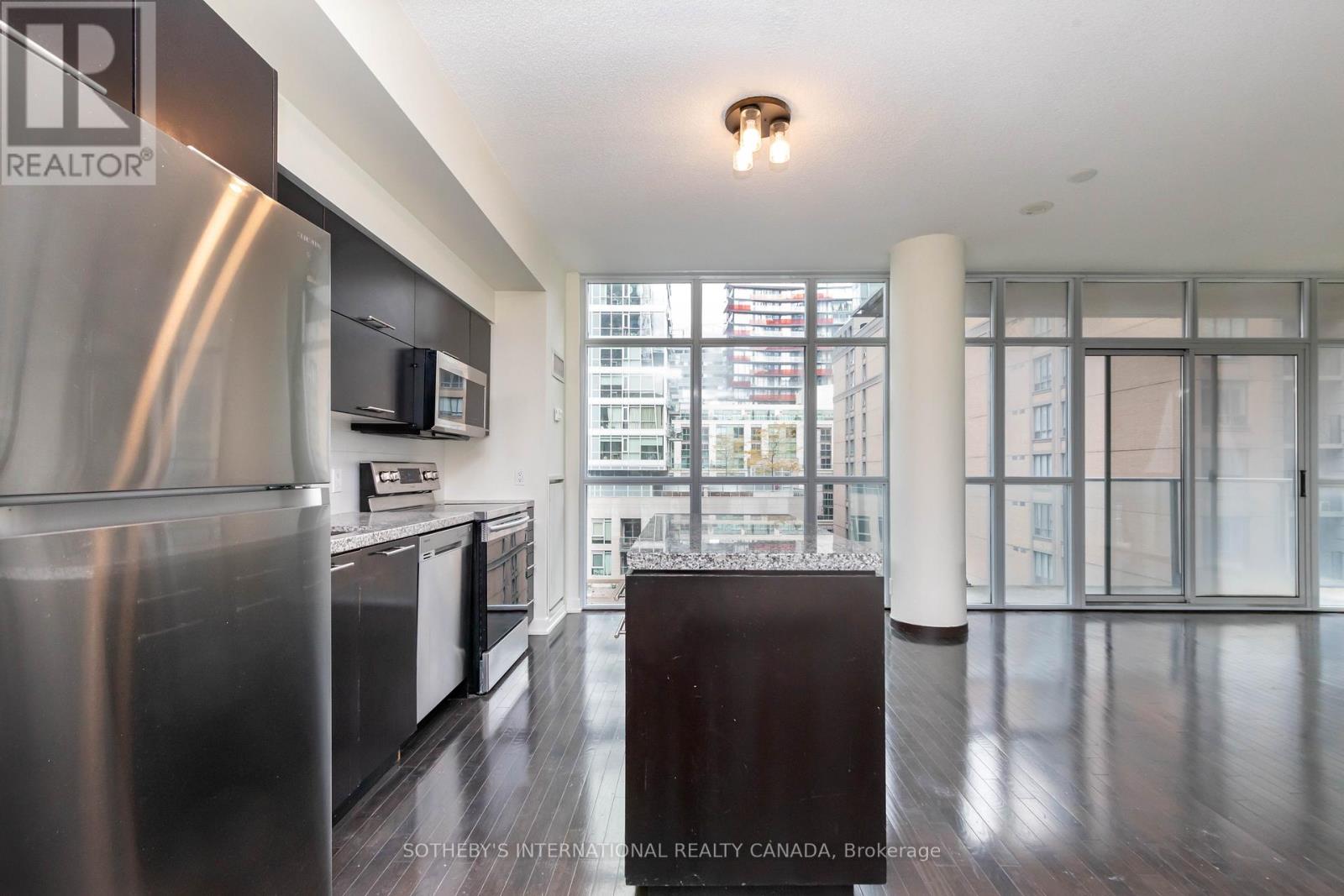 1117 - 21 Nelson Street, Toronto, Ontario  M5V 1T8 - Photo 9 - C12754792