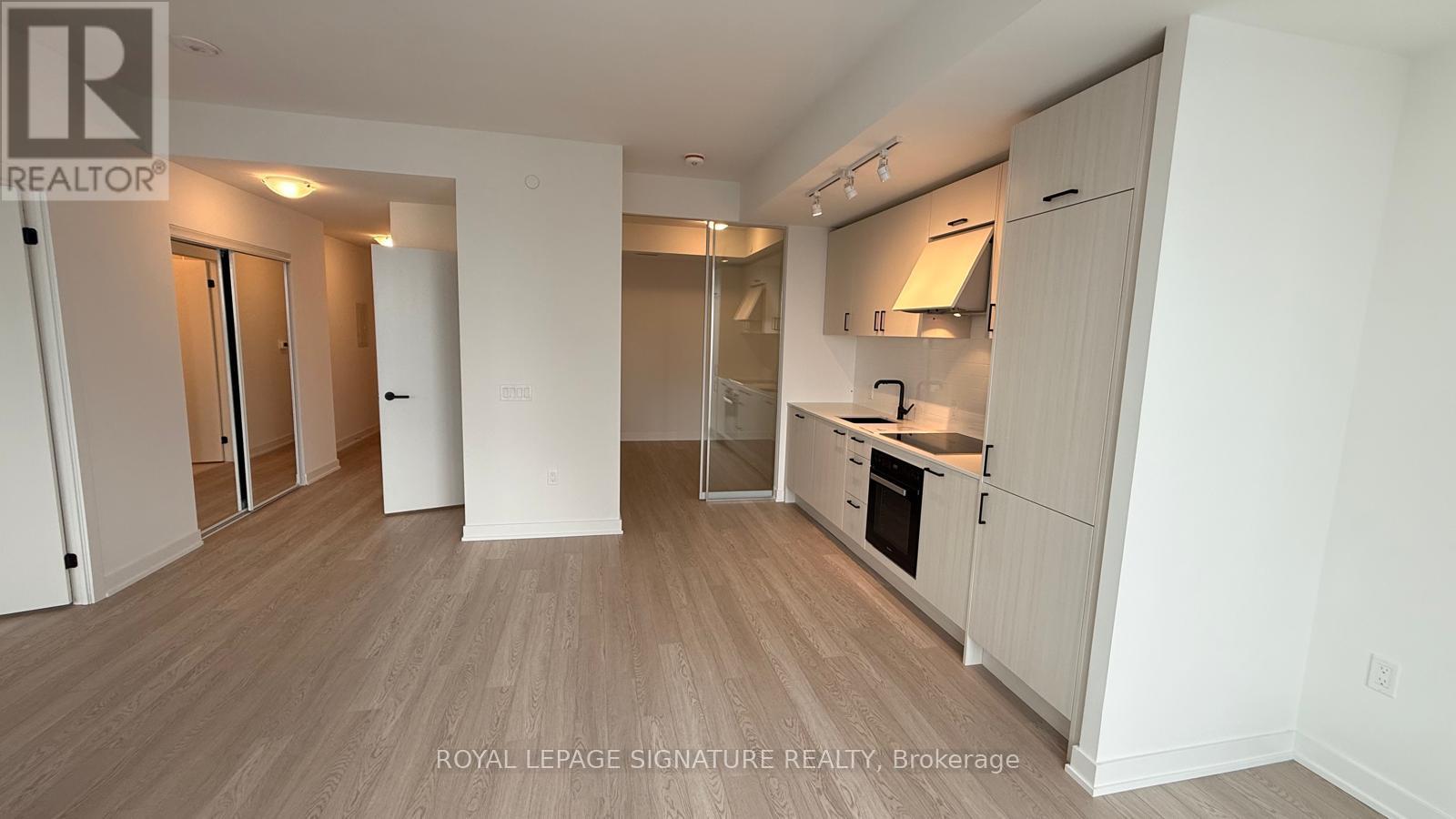 2915 - 1 Quarrington Lane, Toronto, Ontario  M3C 0S4 - Photo 7 - C12754794