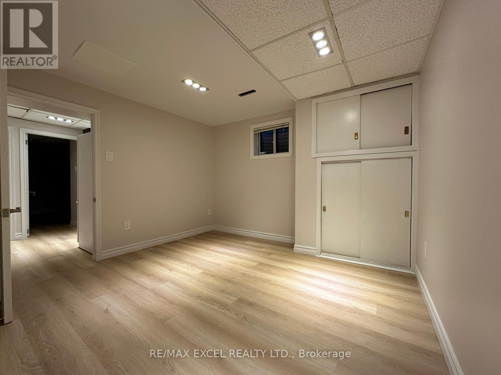 8 Midcroft Drive, Toronto, Ontario  M1S 1X1 - Photo 12 - E12754810