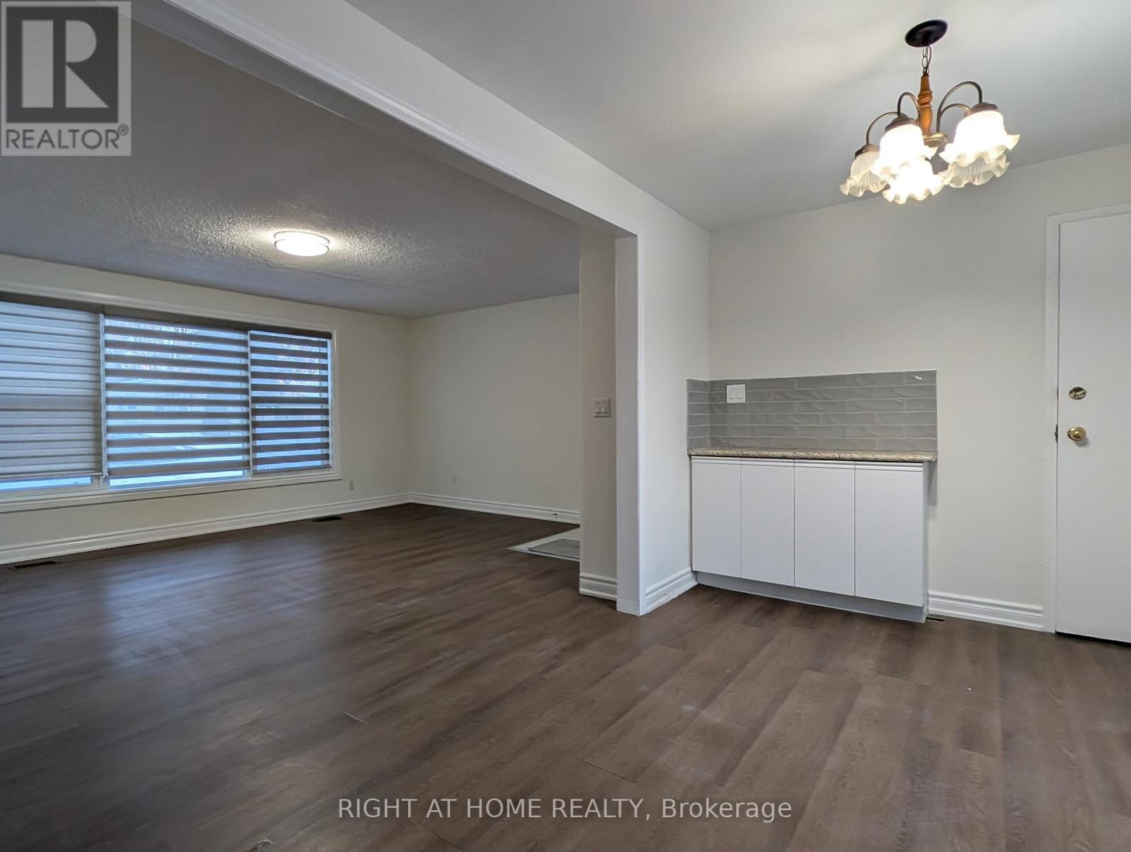 9 Hiley Avenue, Ajax, Ontario  L1S 6H3 - Photo 9 - E12754822