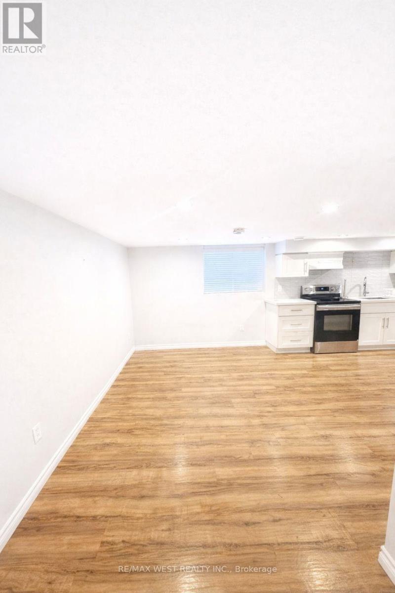 106 Bell Drive, Whitby, Ontario  L1N 2T2 - Photo 5 - E12754858