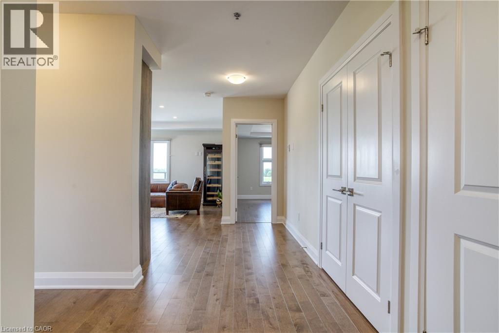 245 Grey Silo Road Unit# 403, Waterloo, Ontario  N2K 0G6 - Photo 21 - 40802716