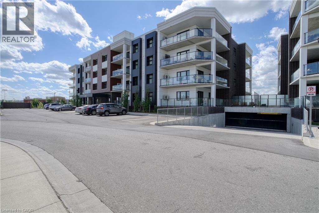 245 Grey Silo Road Unit# 403, Waterloo, Ontario  N2K 0G6 - Photo 5 - 40802716
