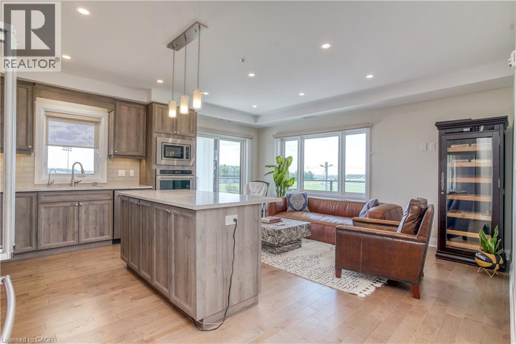 245 Grey Silo Road Unit# 403, Waterloo, Ontario  N2K 0G6 - Photo 6 - 40802716