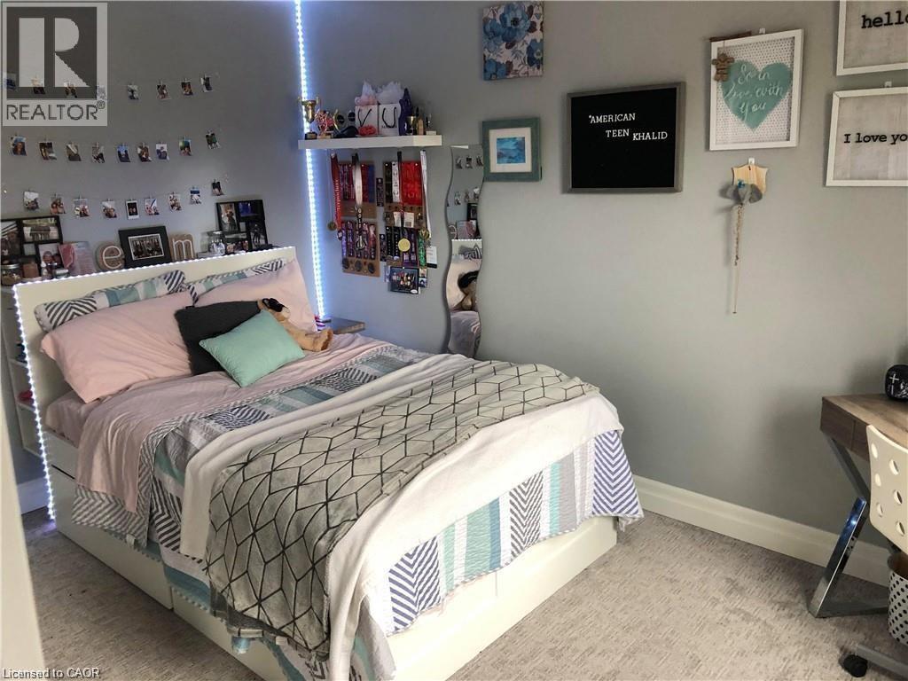 53 Laurendale Avenue, Waterdown, Ontario  L8B 0M6 - Photo 18 - 40802553