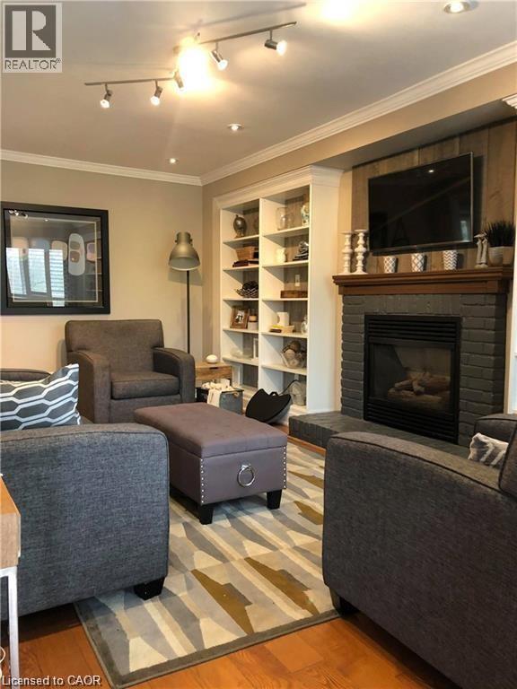 53 Laurendale Avenue, Waterdown, Ontario  L8B 0M6 - Photo 8 - 40802553