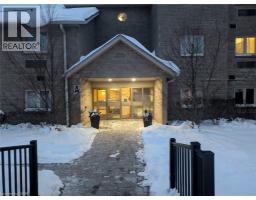 3050 PINEMEADOW Drive Unit# 16, Burlington, Ontario