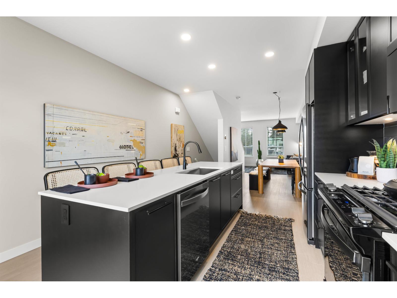 8 2886 Montrose Avenue, Abbotsford, British Columbia  V2S 0N7 - Photo 4 - R3079736