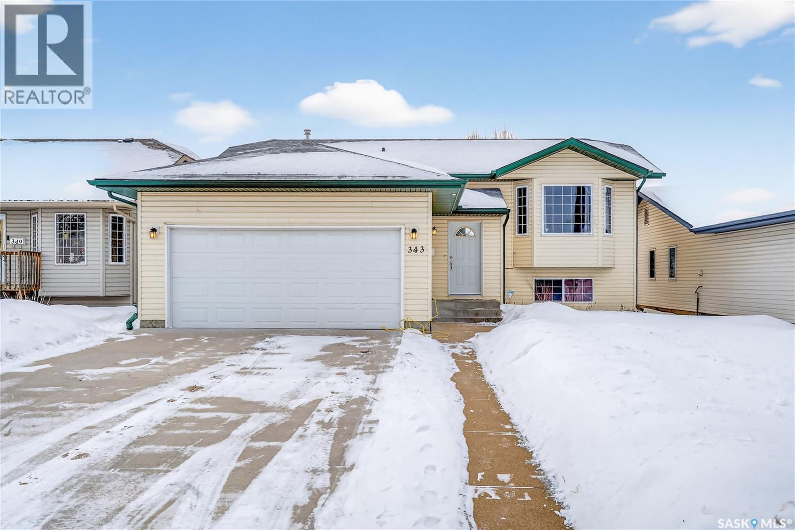 343 Bernard BAY, prince albert, Saskatchewan