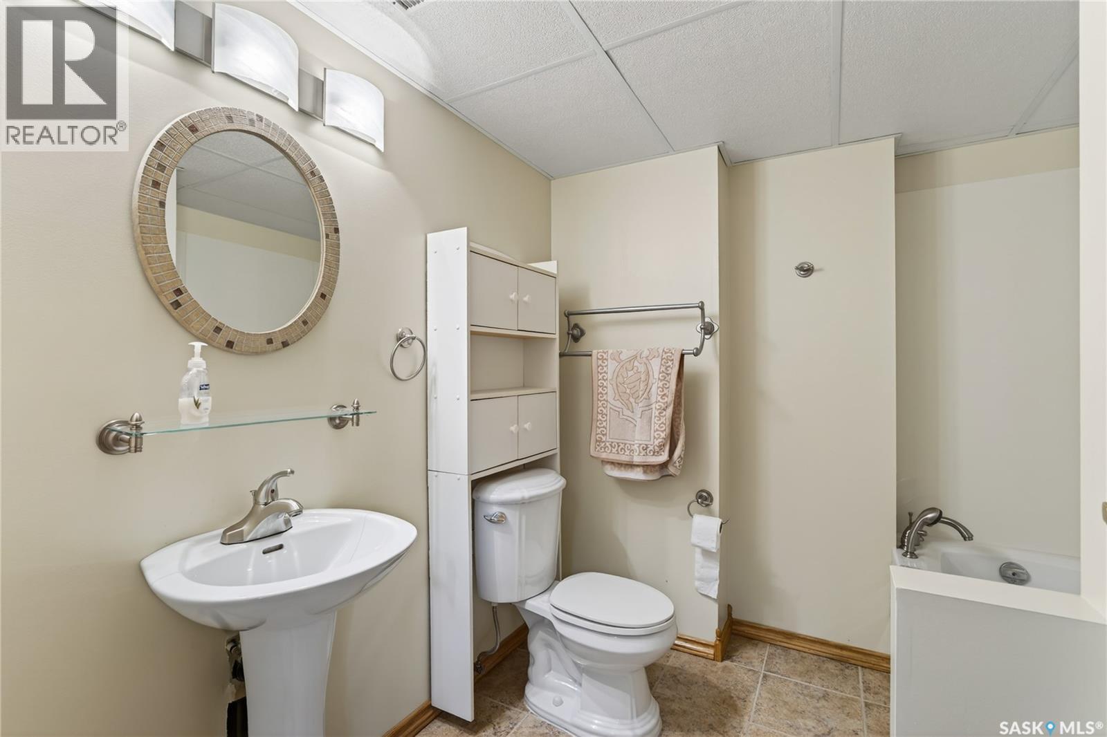 343 Bernard Bay, Prince Albert, Saskatchewan  S6V 7K6 - Photo 29 - SK027878