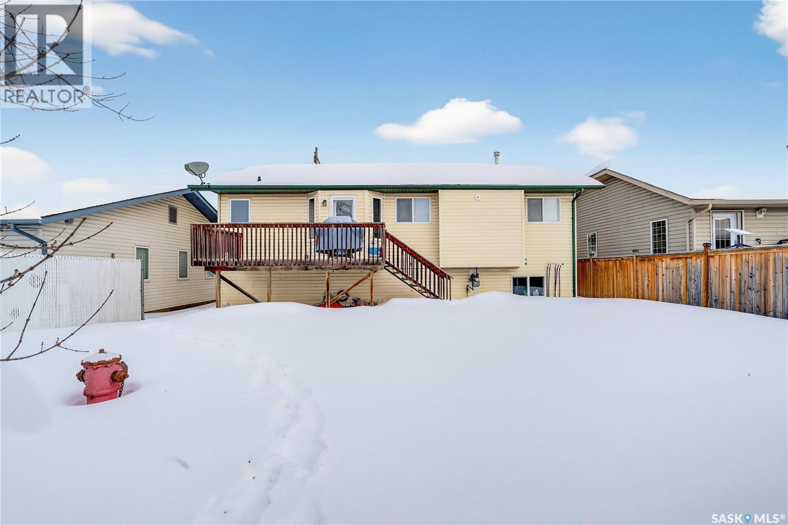 343 Bernard Bay, Prince Albert, Saskatchewan  S6V 7K6 - Photo 38 - SK027878