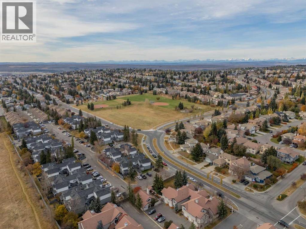 502 Signal Hill Green Sw, Calgary, Alberta  T3H 2Y4 - Photo 31 - A2267482