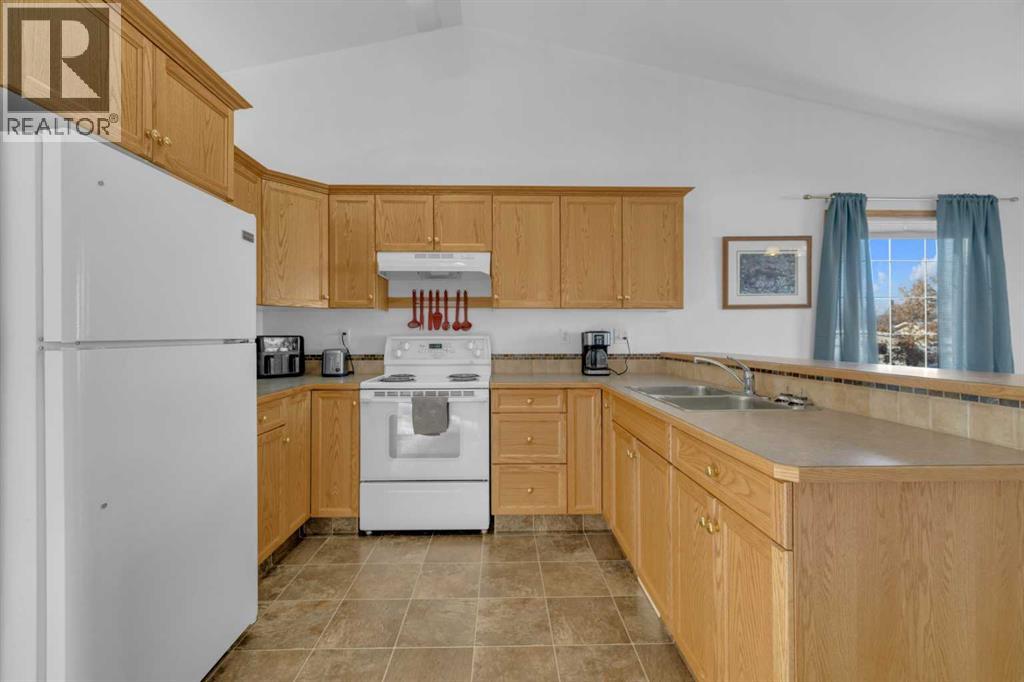 31 Elreg Street, Penhold, Alberta  T0M 1R0 - Photo 9 - A2282482