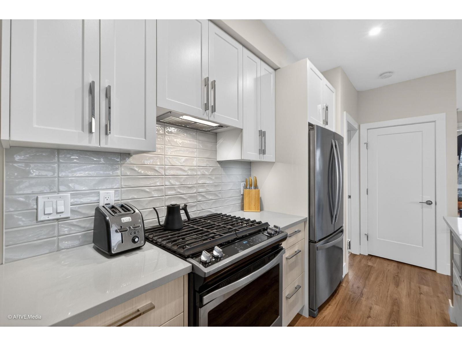 305 32838 Ventura Avenue, Abbotsford, British Columbia  V2S 0M5 - Photo 9 - R3085630