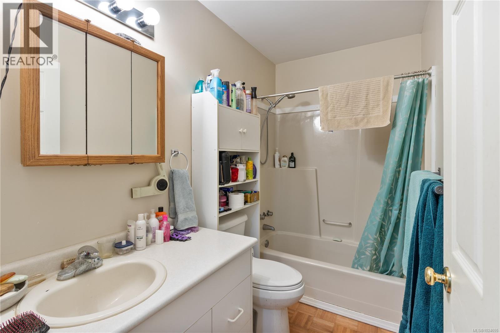 27 745 Church St, Gabriola Island, British Columbia  V0R 1X3 - Photo 12 - 1024655