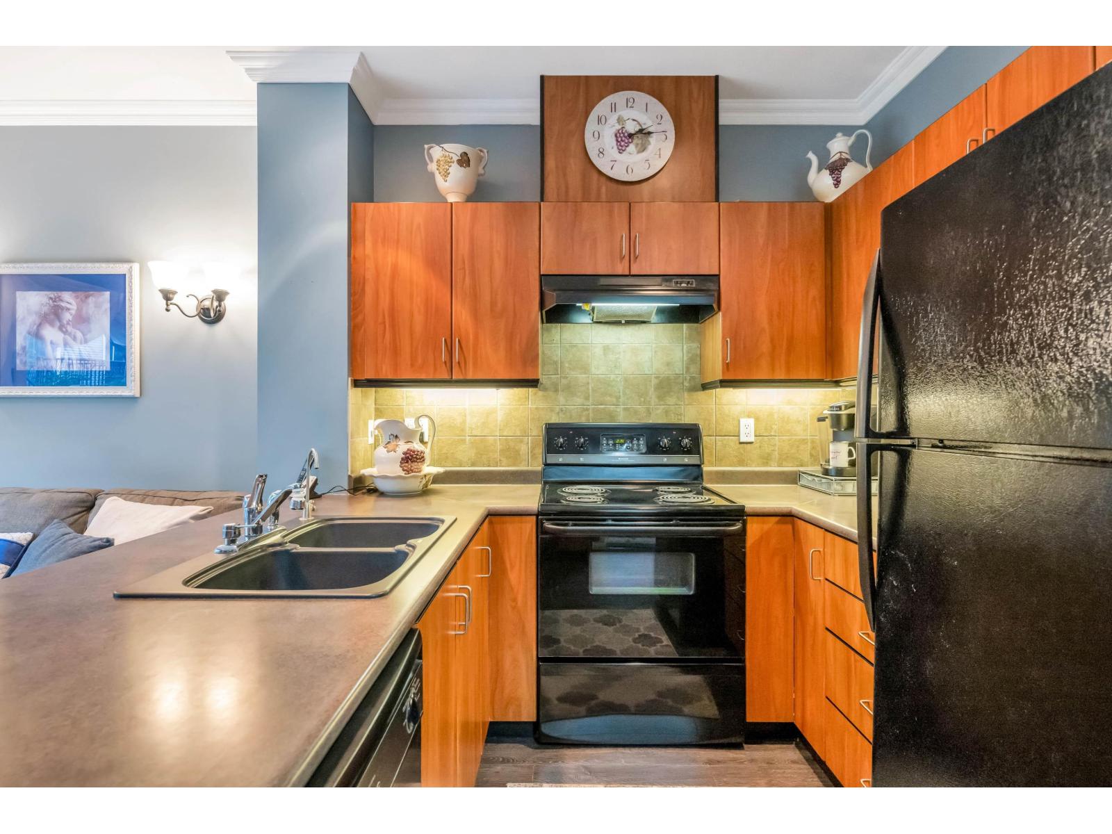 55 8737 161 Street, Surrey, British Columbia  V4N 5G3 - Photo 6 - R3086033