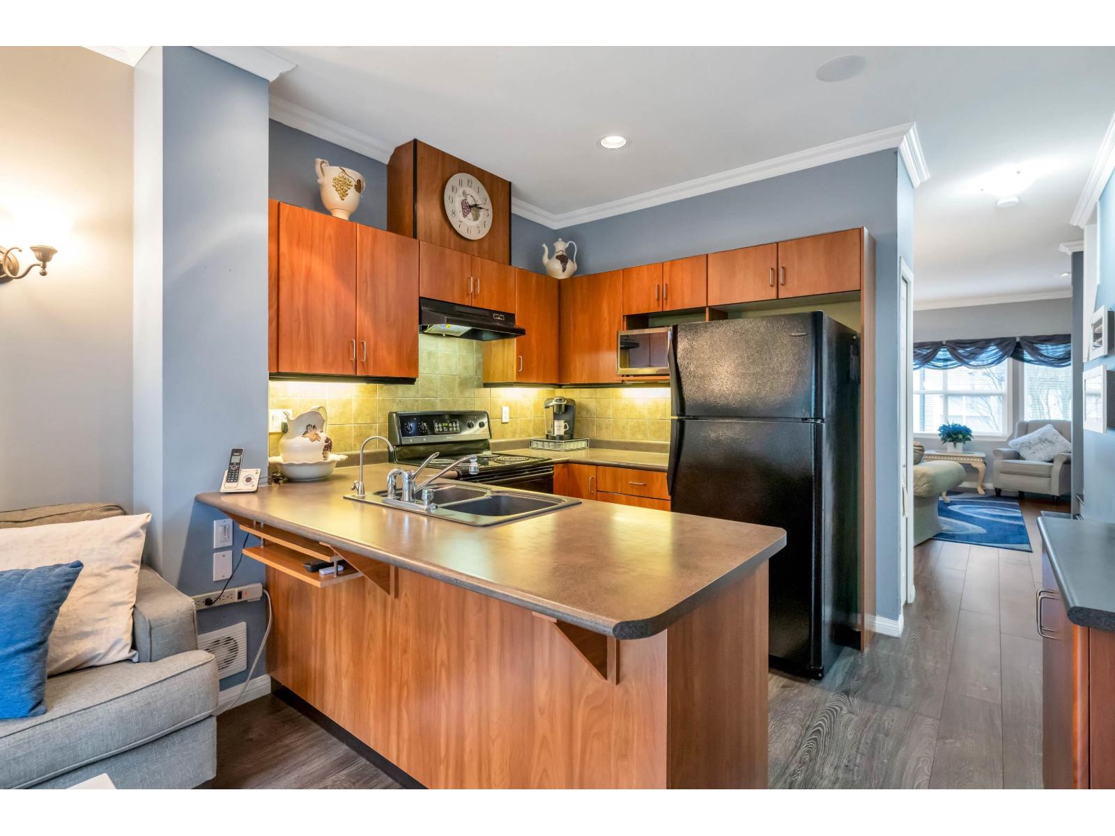 55 8737 161 Street, Surrey, British Columbia  V4N 5G3 - Photo 4 - R3086033