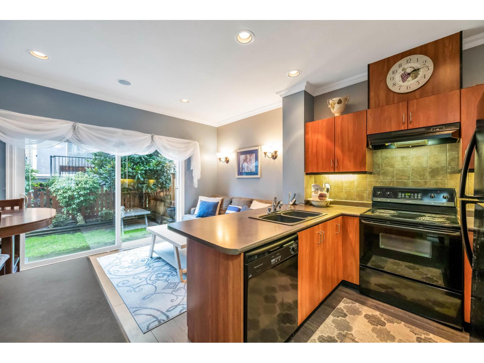 55 8737 161 Street, Surrey, British Columbia  V4N 5G3 - Photo 7 - R3086033