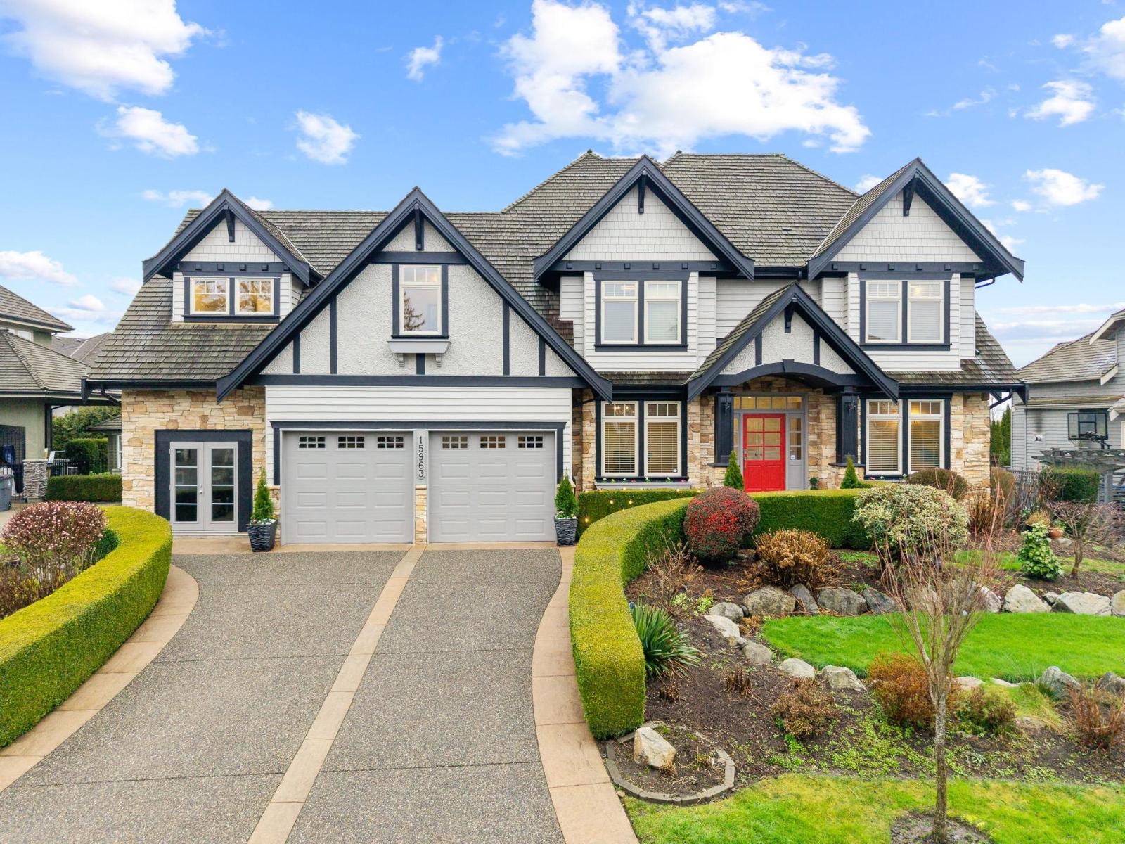 15963 DEVONSHIRE DRIVE, Surrey, British Columbia
