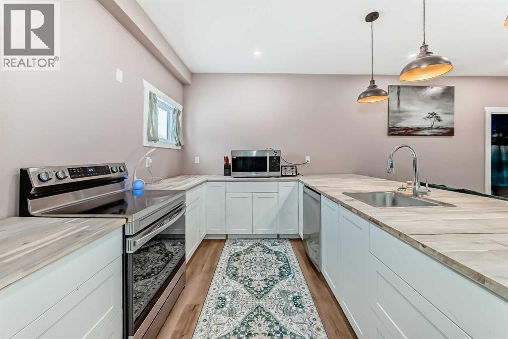 44022 Township Road 242, Rural Rocky View County, Alberta  T3Z 0V8 - Photo 9 - A2282361