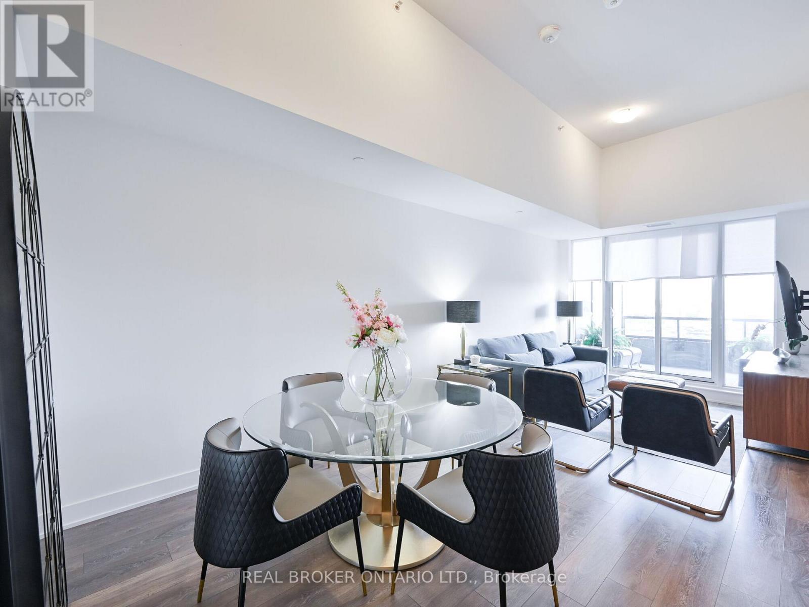 411 - 297 Oak Walk Drive, Oakville, Ontario  L6H 3R6 - Photo 12 - W12754664