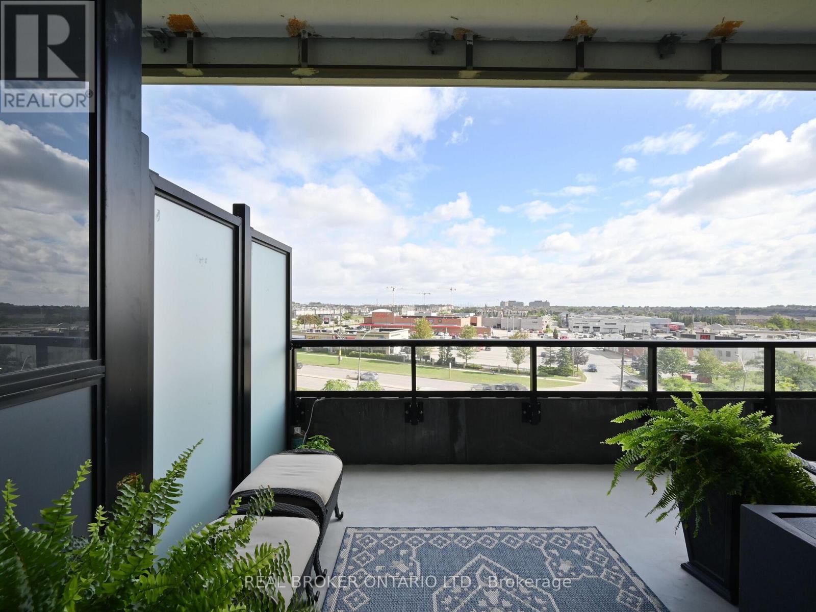 411 - 297 Oak Walk Drive, Oakville, Ontario  L6H 3R6 - Photo 31 - W12754664