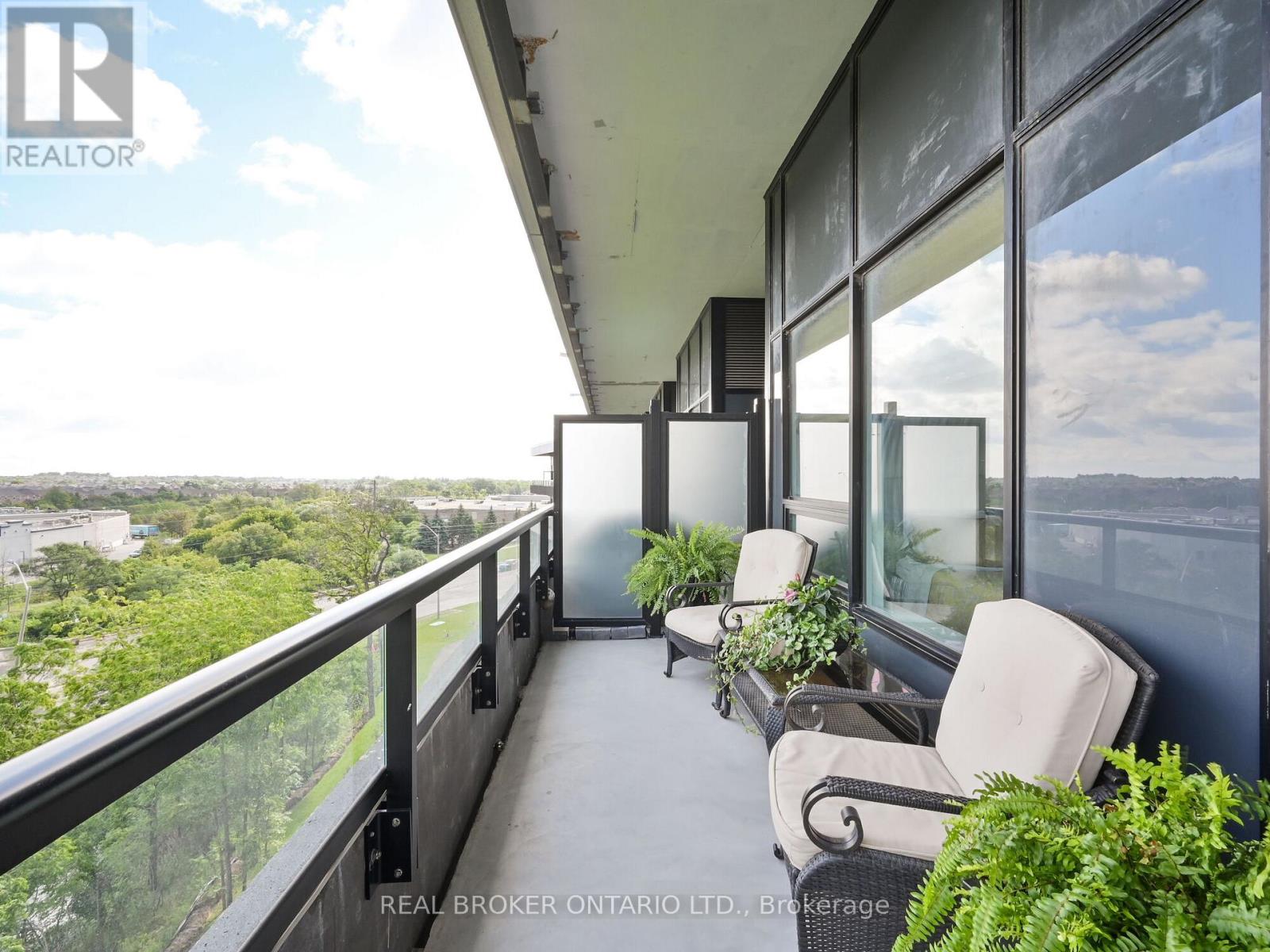 411 - 297 Oak Walk Drive, Oakville, Ontario  L6H 3R6 - Photo 35 - W12754664