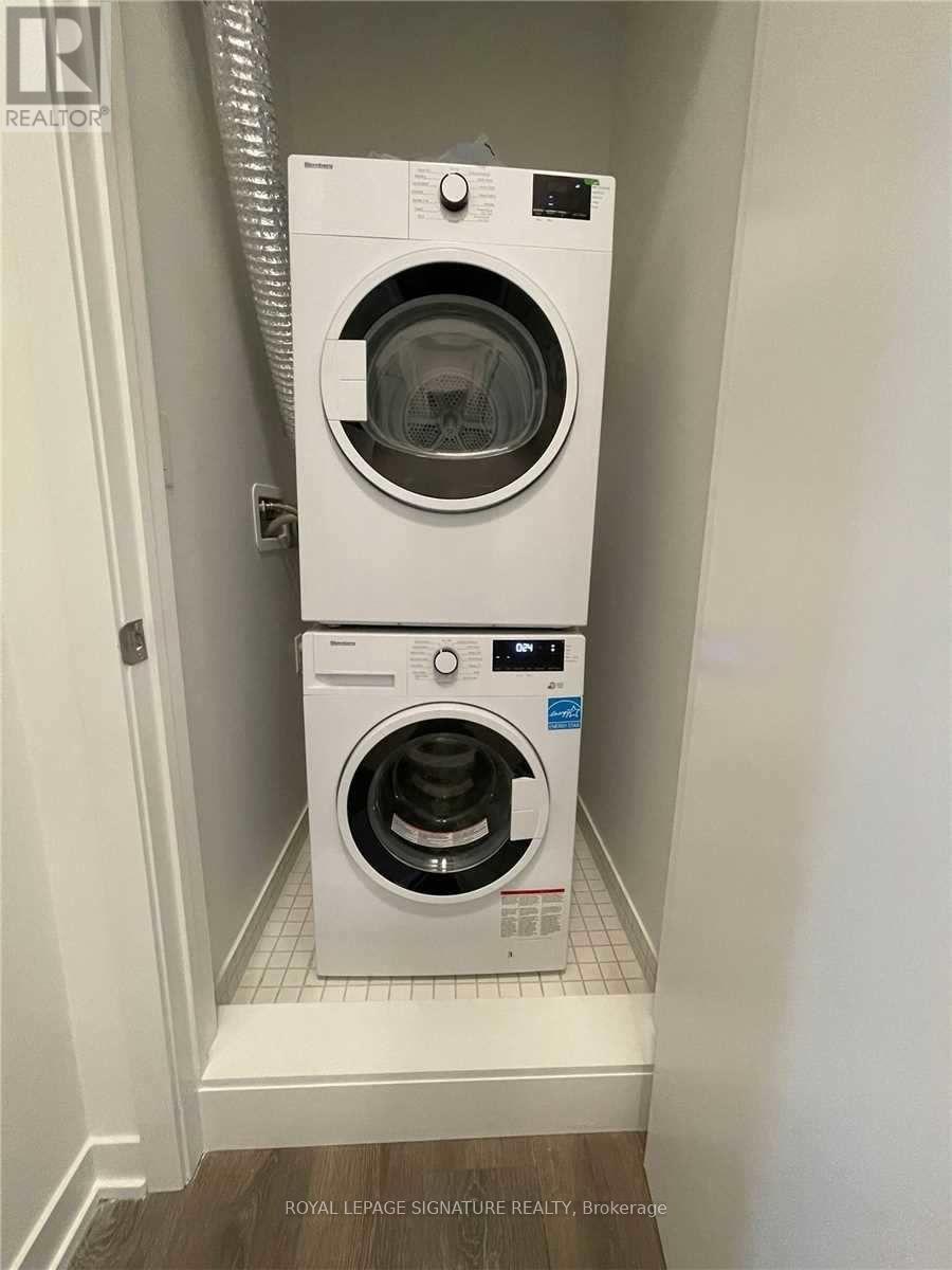 A105 - 160 Canon Jackson Drive, Toronto, Ontario  M6M 0B6 - Photo 9 - W12754712