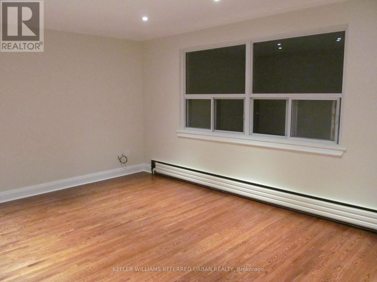 5 - 90 PORTLAND STREET, Toronto, Ontario