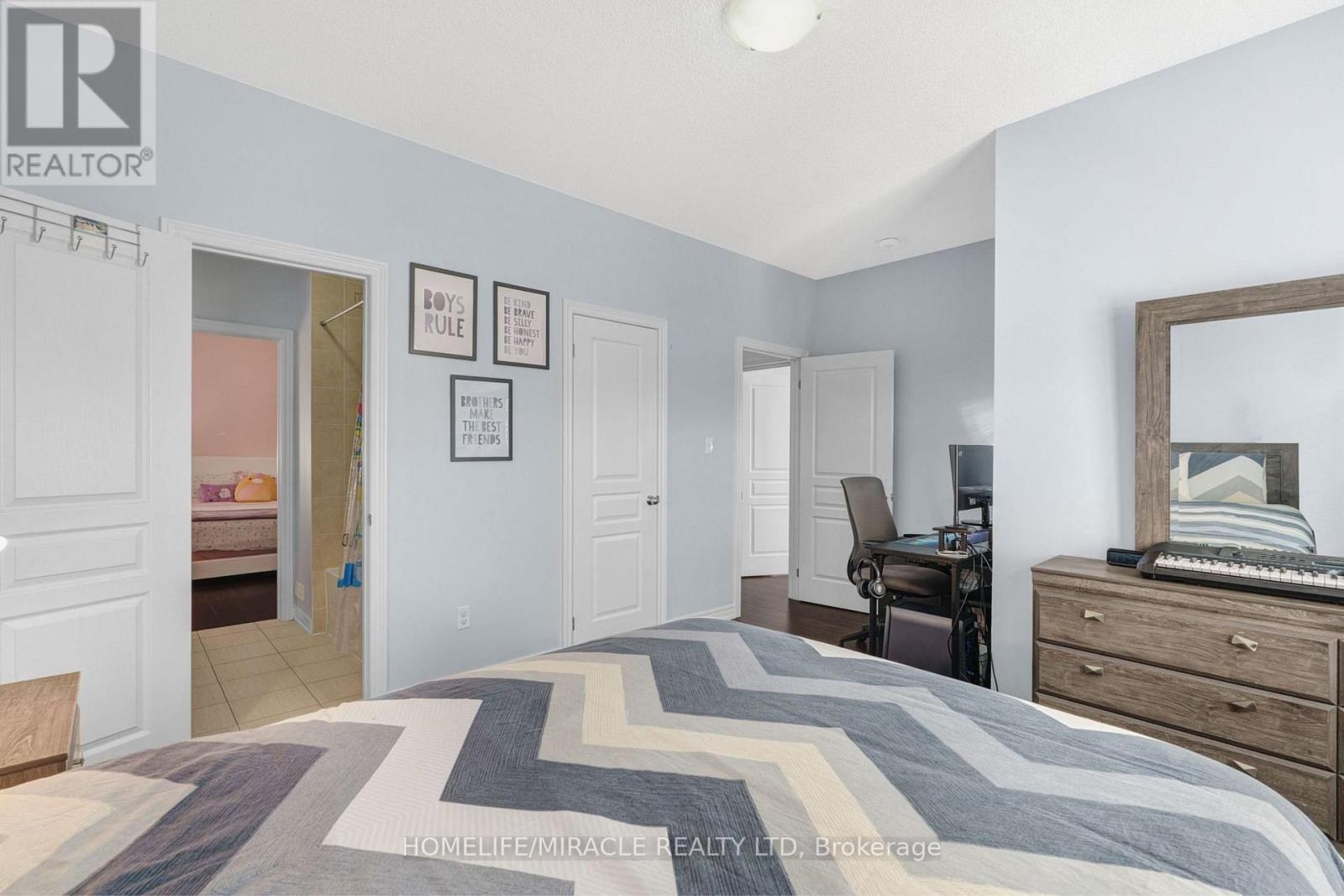 26 Fitzgibson Street, Brampton, Ontario  L6Y 0H8 - Photo 28 - W12754762