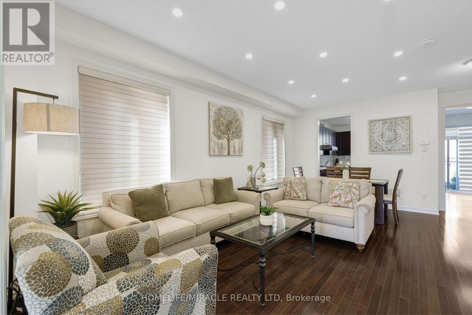 26 Fitzgibson Street, Brampton, Ontario  L6Y 0H8 - Photo 6 - W12754762