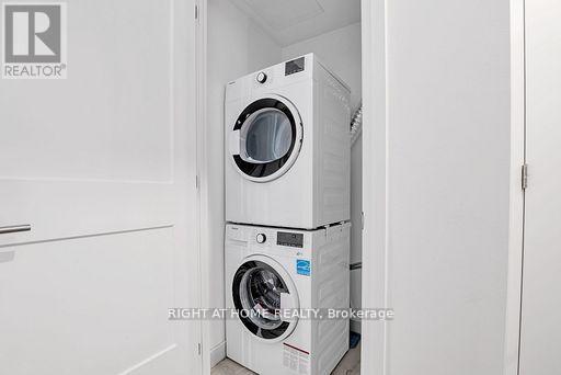 512 - 21 Park Street E, Mississauga, Ontario  L5G 0C2 - Photo 25 - W12754766