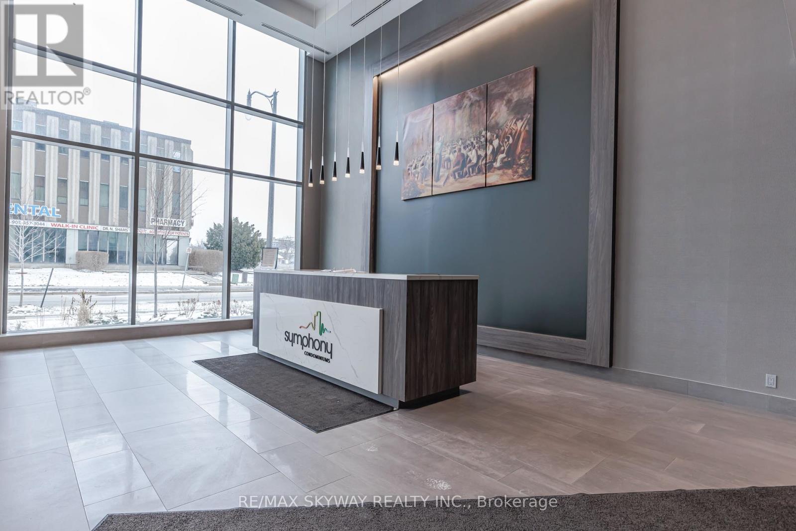 1607 - 15 Lynch Street, Brampton, Ontario  L6W 2Z8 - Photo 3 - W12754848