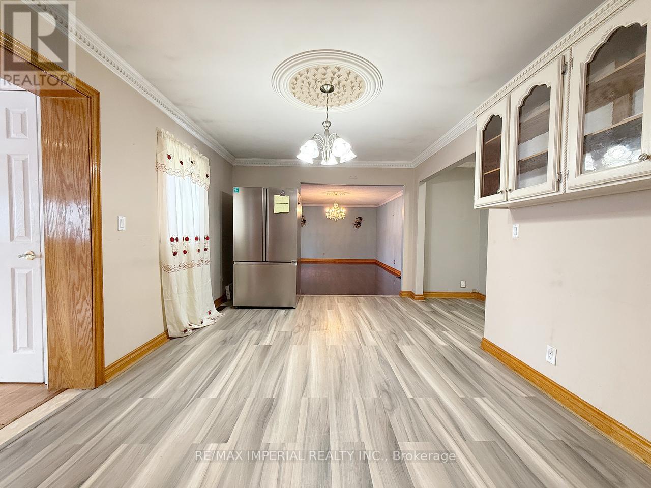 13089 10 Side Road, Halton Hills, Ontario  L6Z 1B3 - Photo 11 - W12754850