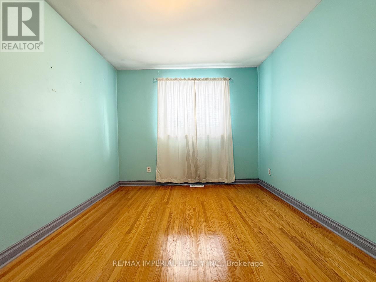 13089 10 Side Road, Halton Hills, Ontario  L6Z 1B3 - Photo 17 - W12754850